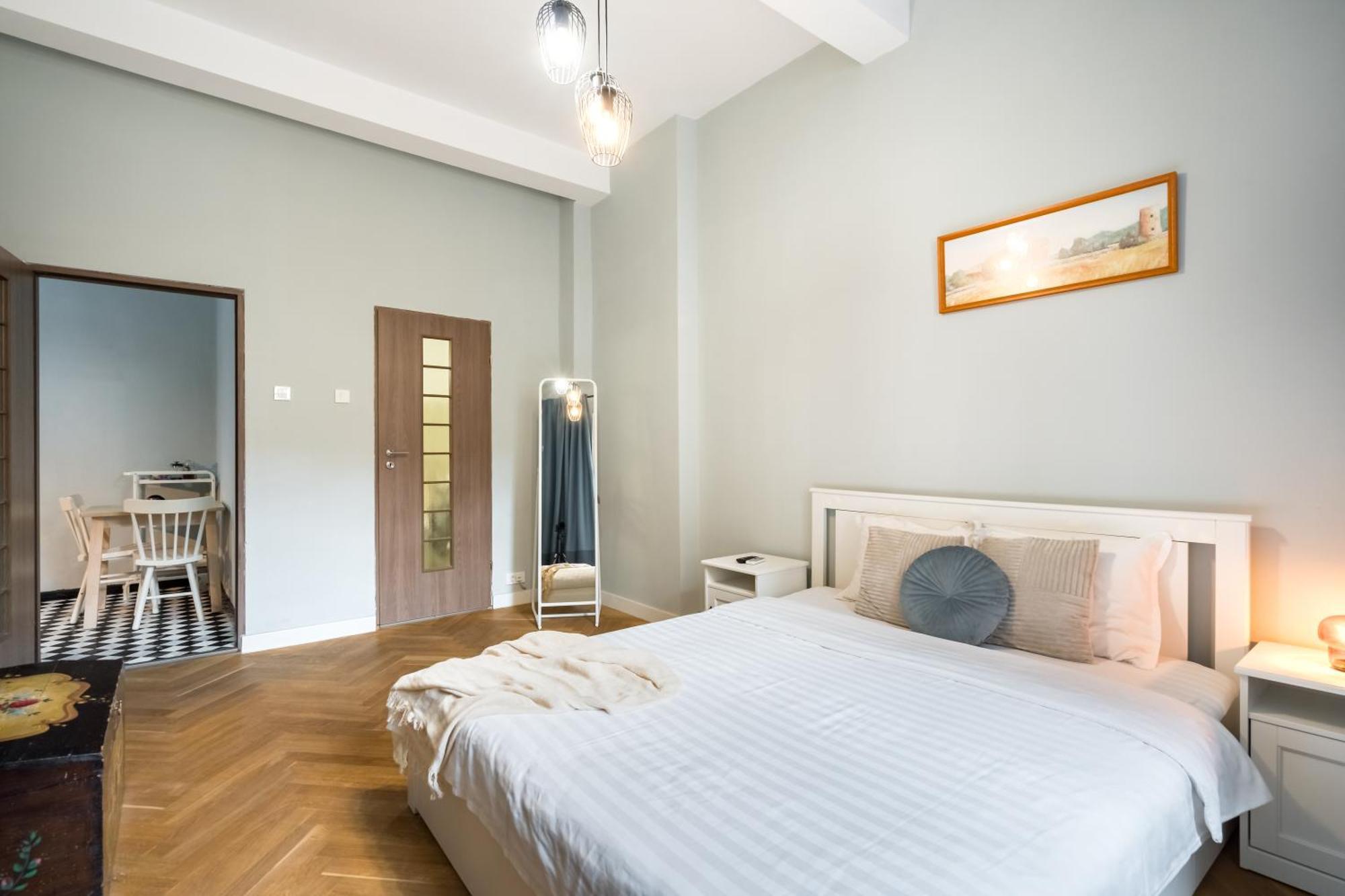 Chic Studio Near Bucharest'S Top Landmarks Buitenkant foto