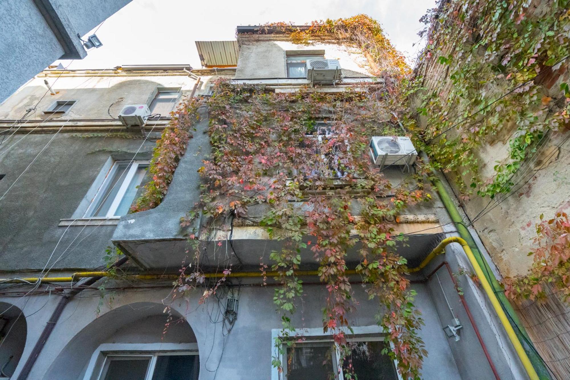 Chic Studio Near Bucharest'S Top Landmarks Buitenkant foto