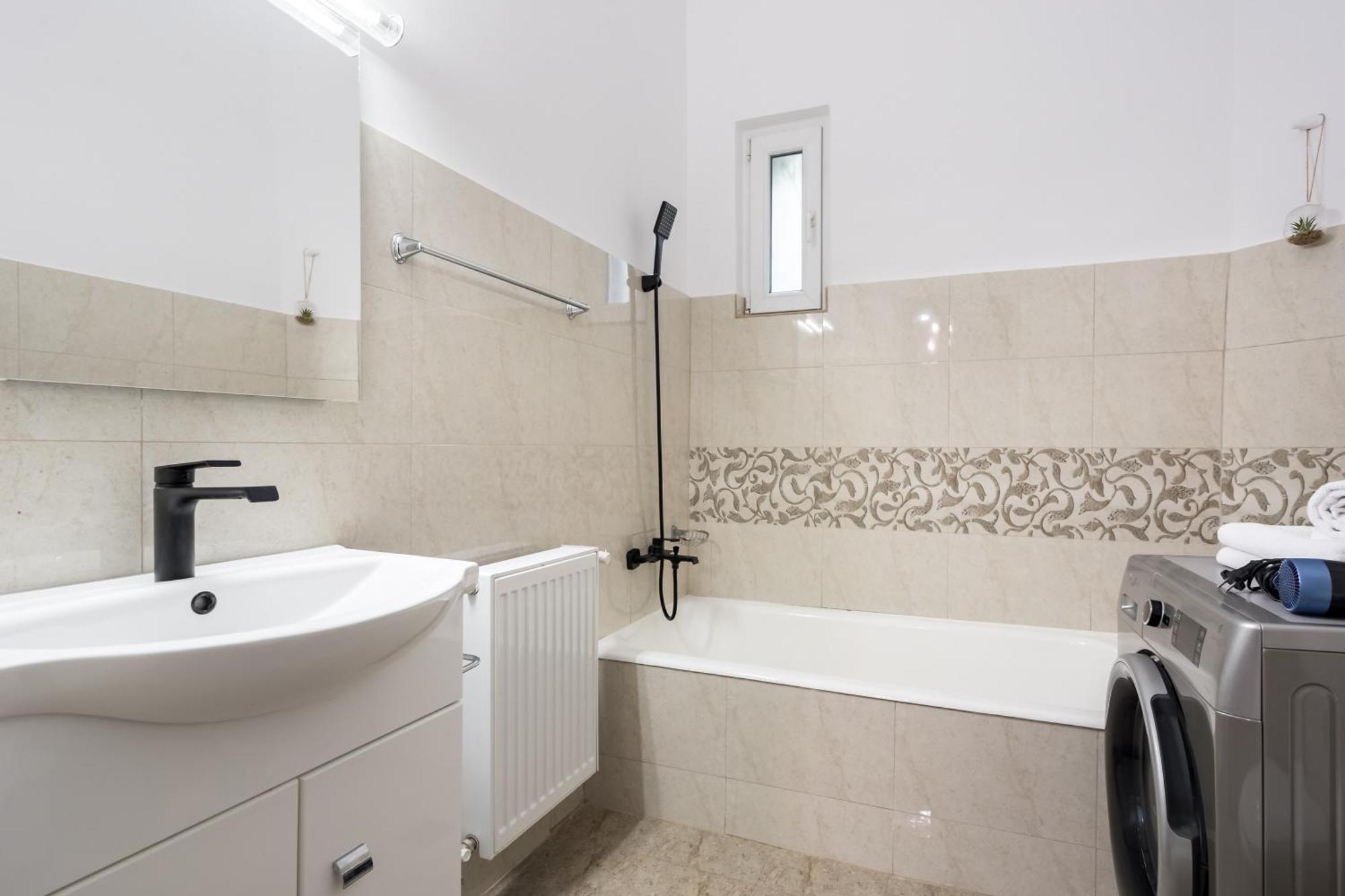 Chic Studio Near Bucharest'S Top Landmarks Buitenkant foto